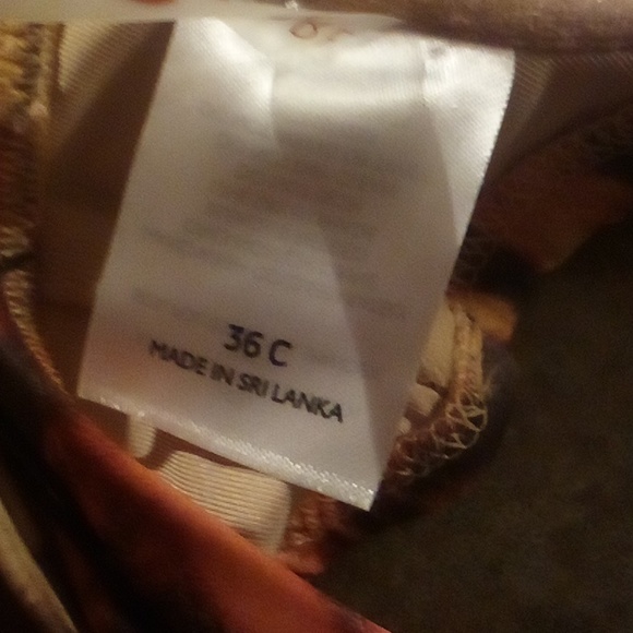 "Shade & Shore" Tiger Print Underwire Bikini Top Size 36C NWT - Picture 6 of 7